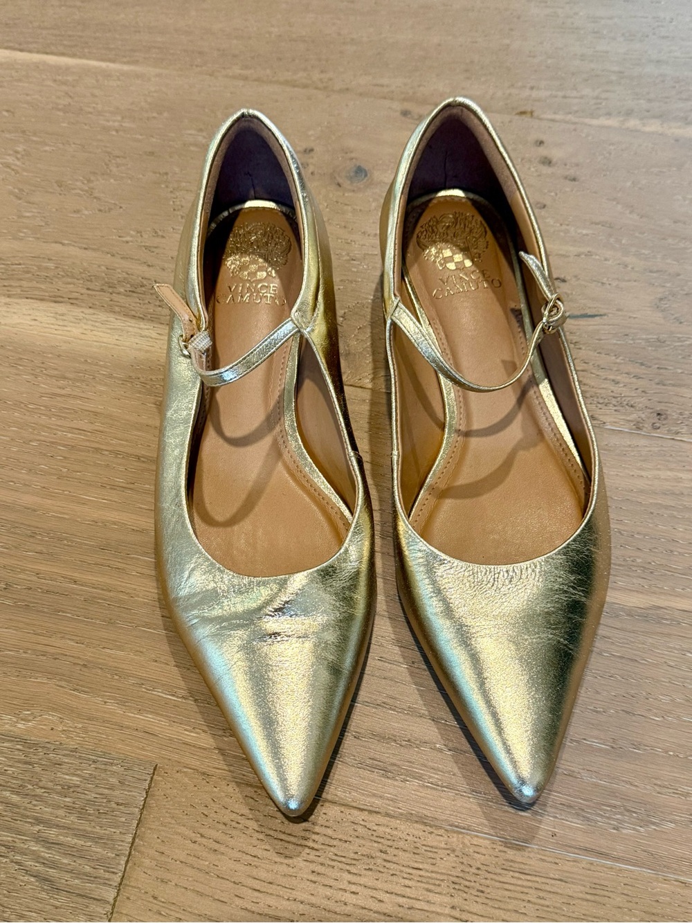 Vince Camuto gold flats size 10